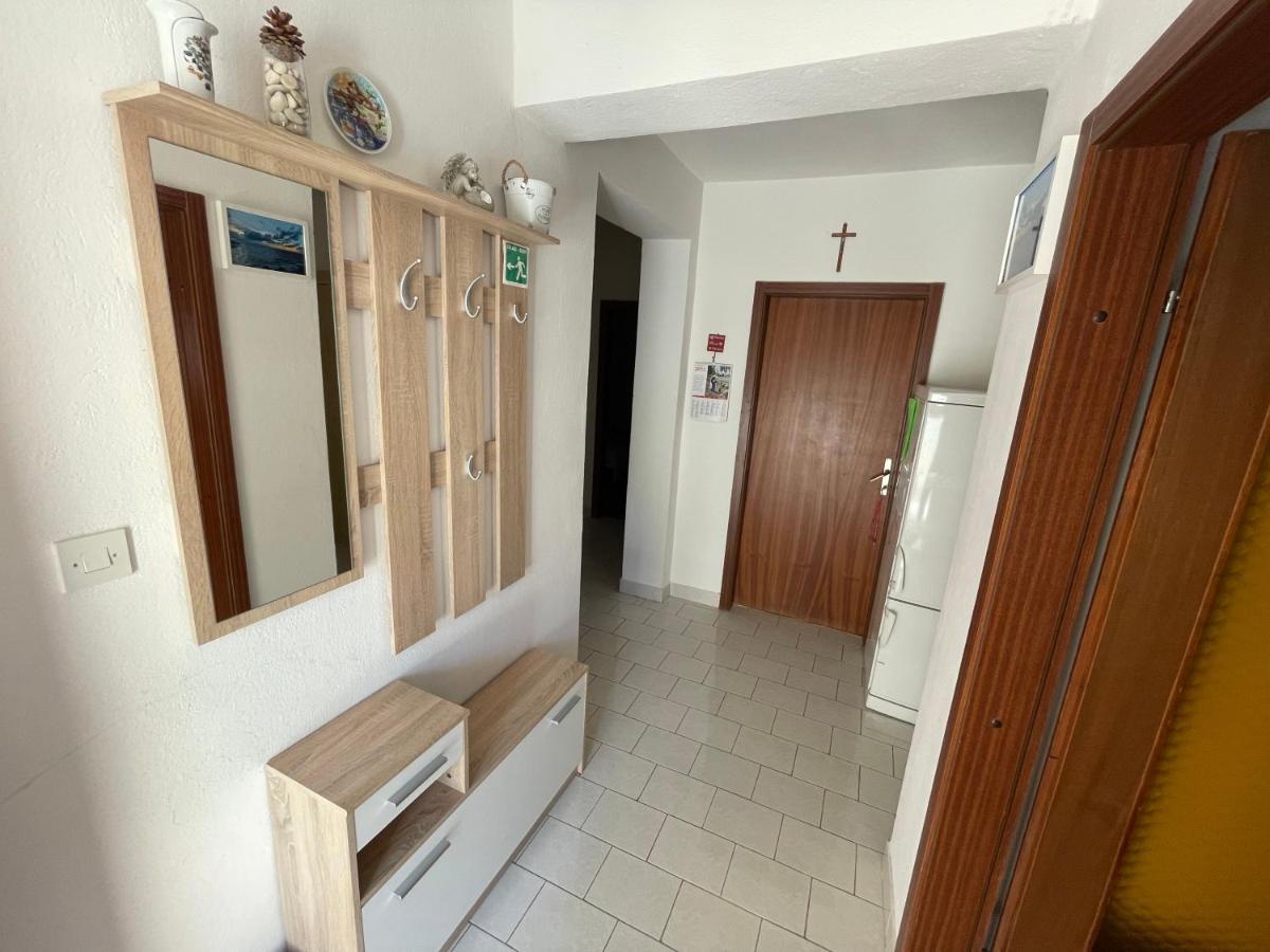 Apartment Marina Mali Losinj Luaran gambar