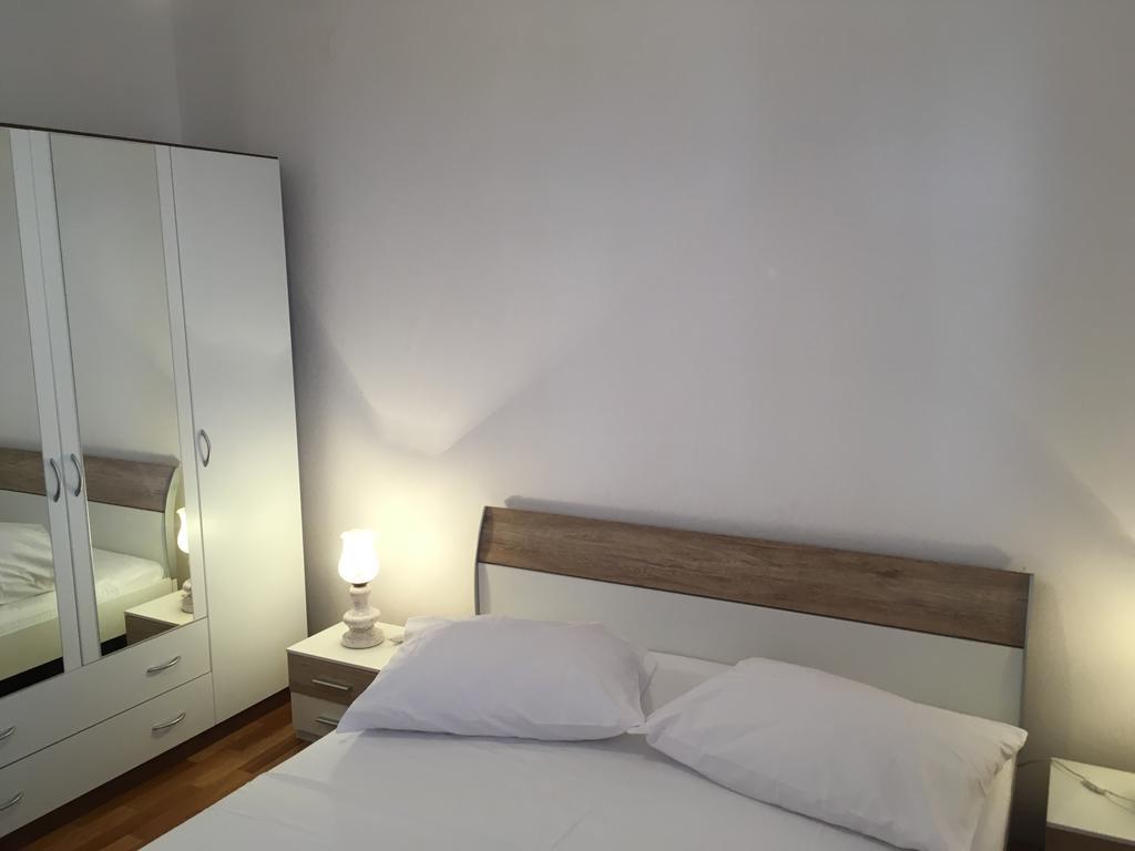 Apartment Marina Mali Losinj Luaran gambar